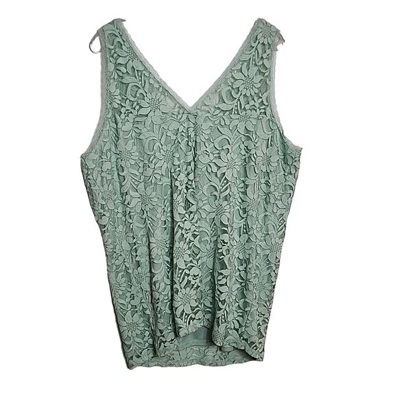 Torrid Harbor Gray Stretch Lace V-Neck Tank, 2X, NWT - Picture 8 of 8